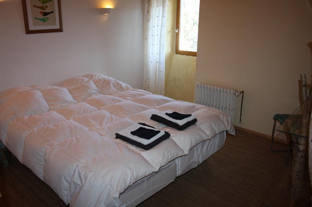 Mas La Donzelenche Vialas Room photo